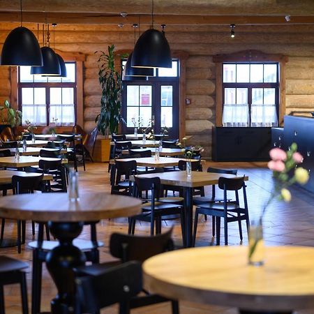 Hotel Picaro Stok Łagów Exteriör bild
